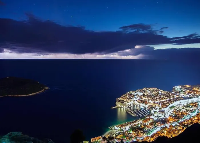 Adriatic Escape Апартаменты Мокошица